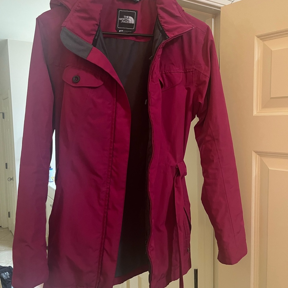 The North Face Women's Berry Jacket